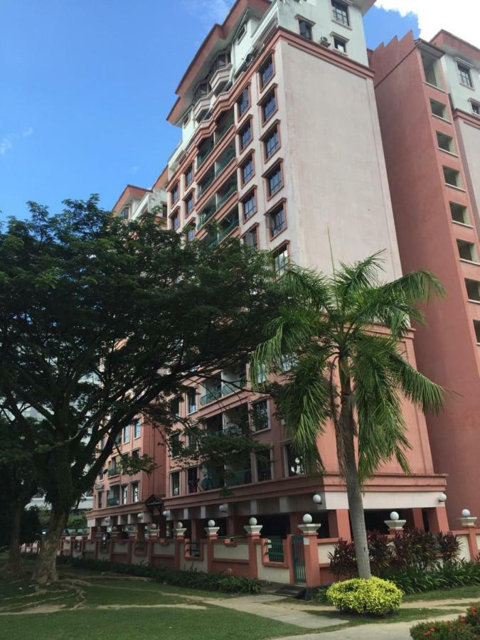 Marina Court City Center 3Bedrooms 1200Sf Parking Kota Kinabalu Exterior photo